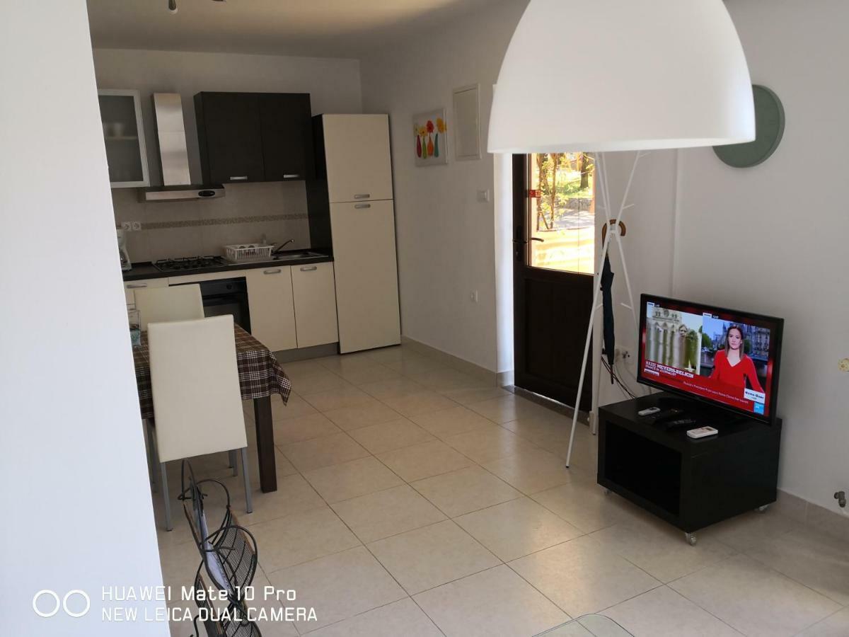 Apartmans Luce E Stella Malinska Luaran gambar