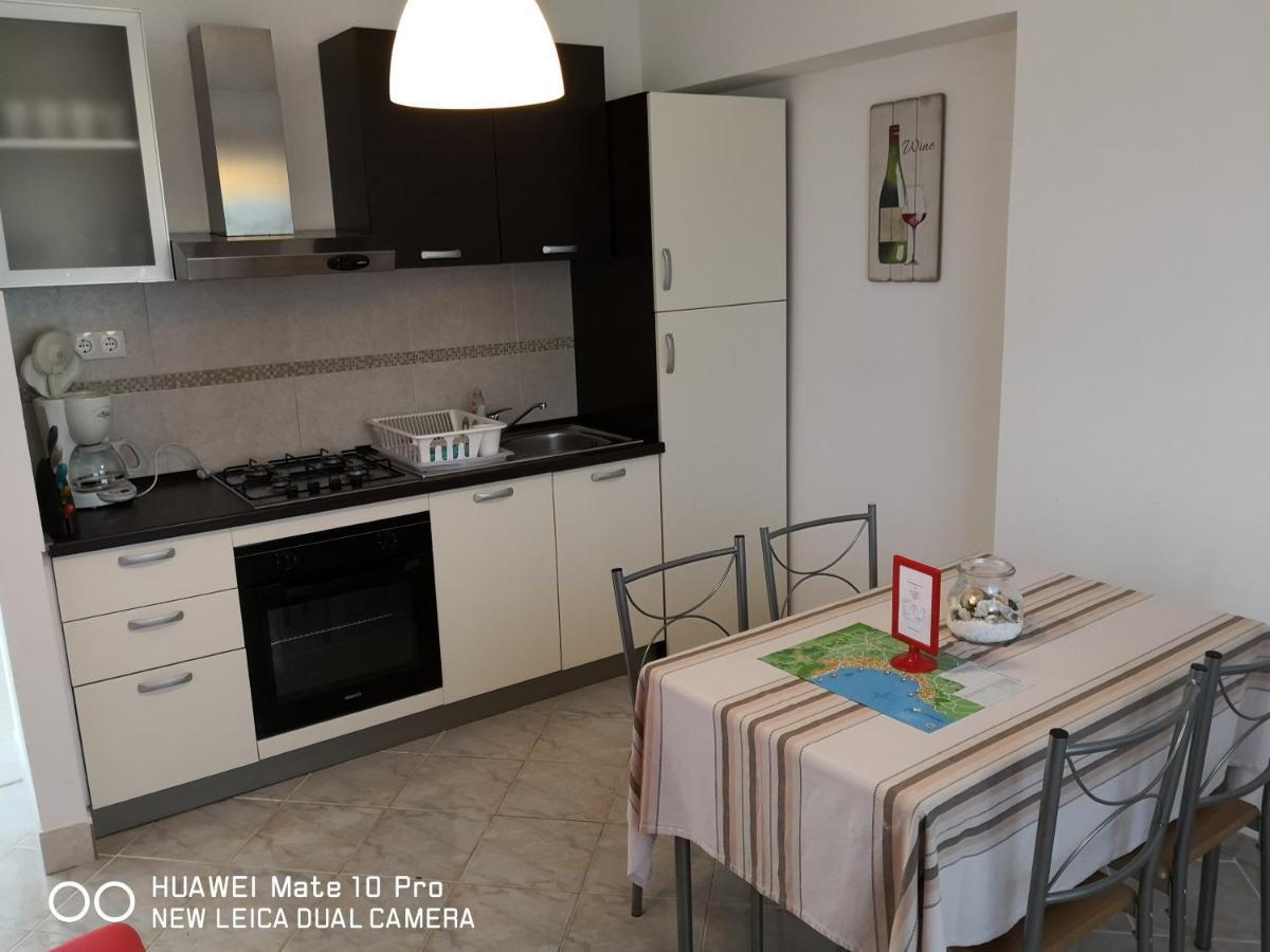 Apartmans Luce E Stella Malinska Luaran gambar